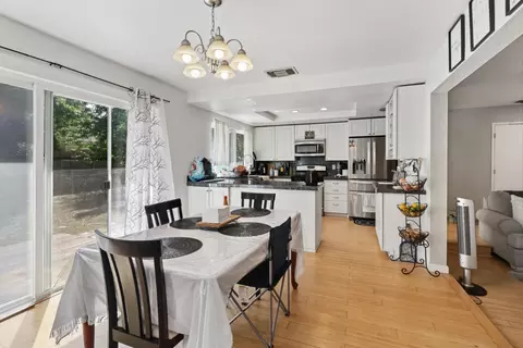 Dining - 2716 Zachman Way, Carmichael, CA 95608 photo 3 of 4