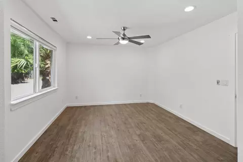 Bedroom - 2716 Zachman Way, Carmichael, CA 95608 photo 8 of 9