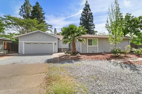 Exterior - 2716 Zachman Way, Carmichael, CA 95608 photo 2 of 17