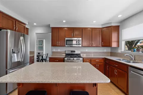 Kitchen - 1004 Shasta Ave, Modesto, CA 95358 photo 3 of 3