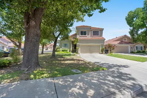 Exterior - 1004 Shasta Ave, Modesto, CA 95358 photo 16 of 19