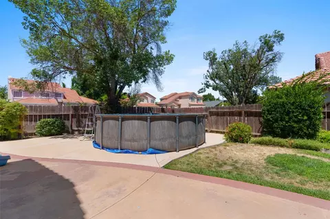 Exterior - 1004 Shasta Ave, Modesto, CA 95358 photo 9 of 19