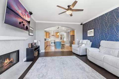 Living - 4221 Passages Ln, Modesto, CA 95356 photo 2 of 2