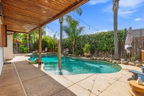 Exterior - 4221 Passages Ln, Modesto, CA 95356 photo 3 of 9