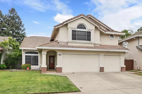 8824 Metalmark Ct, Elk Grove, CA 95624