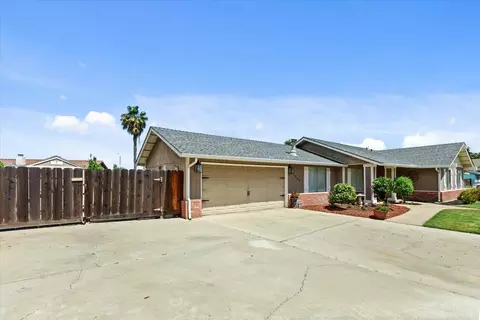 1909 Nadine Ave, Modesto, CA 95351 photo 4