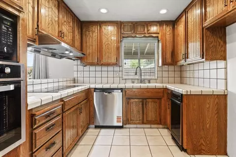 1909 Nadine Ave, Modesto, CA 95351 photo 15
