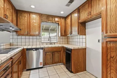 1909 Nadine Ave, Modesto, CA 95351 photo 17