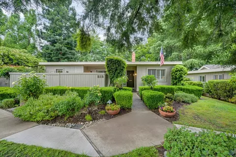 818 Commons Dr, Sacramento, CA 95825