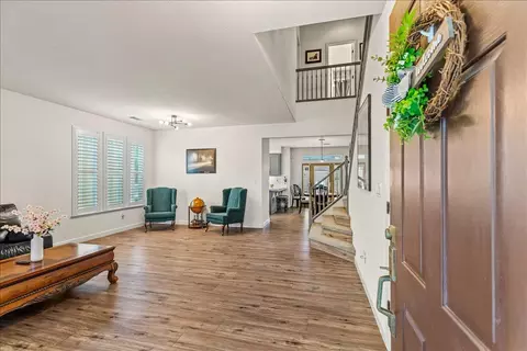 Entry Way - 1164 Silver Brook Pl, Manteca, CA 95337 photo 1 of 8
