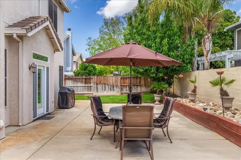 Exterior - 1164 Silver Brook Pl, Manteca, CA 95337 photo 6 of 18