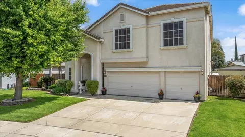 Exterior - 1164 Silver Brook Pl, Manteca, CA 95337 photo 4 of 18