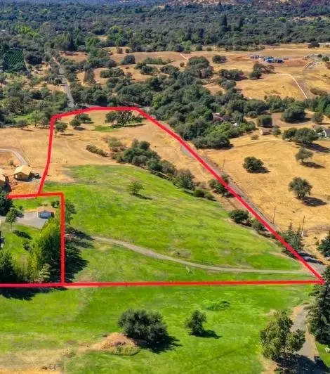 3180 Rattlesnake Rd, Newcastle, CA 95658