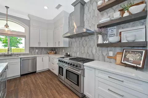 Kitchen - 11320 Colony Rd, Wilton, CA 95693 photo 9 of 9