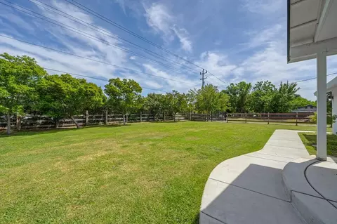 Exterior - 11320 Colony Rd, Wilton, CA 95693 photo 5 of 33