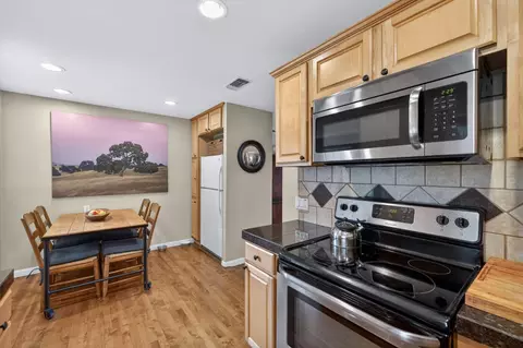 Kitchen - 3832 Henderson Way, Carmichael, CA 95608 photo 3 of 4