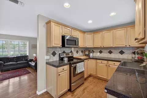 Kitchen - 3832 Henderson Way, Carmichael, CA 95608 photo 4 of 4