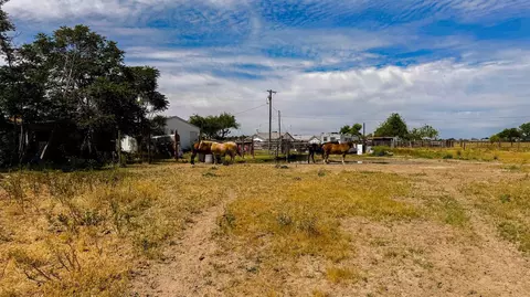 Exterior - 20867 Second Ave, Stevinson, CA 95374 photo 6 of 7