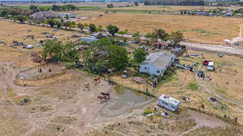 View/Area - 20867 Second Ave, Stevinson, CA 95374 photo 2 of 11