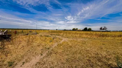 Exterior - 20867 Second Ave, Stevinson, CA 95374 photo 4 of 7