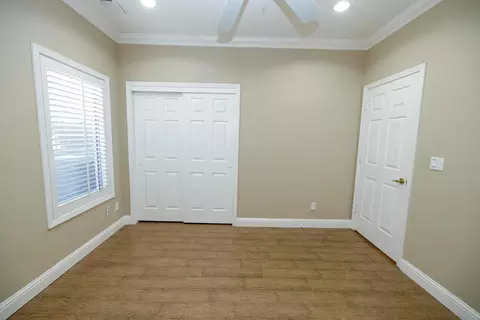 Bedroom - 2708 Lake Front Ct, Modesto, CA 95355 photo 2 of 8