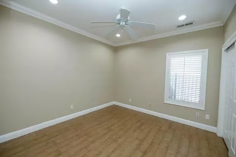 Bedroom - 2708 Lake Front Ct, Modesto, CA 95355 photo 1 of 8