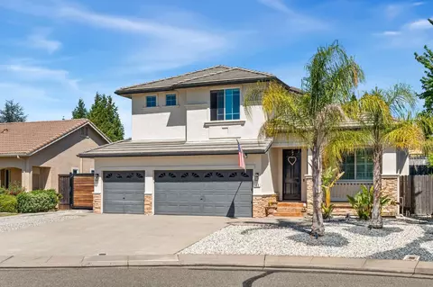 105 Foyle Ct, Folsom, CA 95630