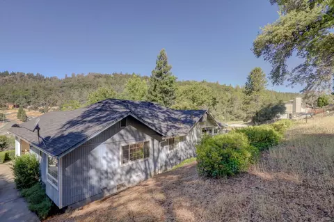 Exterior - 16479 Brewer Rd, Grass Valley, CA 95949 photo 6 of 7