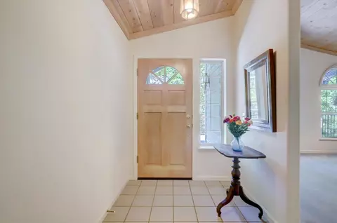 Entry Way - 16479 Brewer Rd, Grass Valley, CA 95949 photo 1 of 1