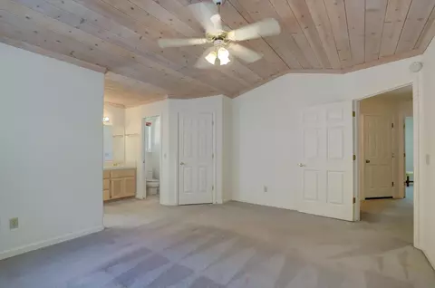 Bedroom - 16479 Brewer Rd, Grass Valley, CA 95949 photo 6 of 6