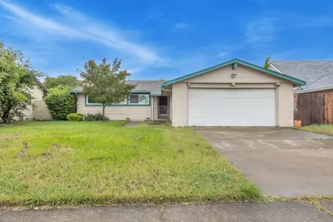 3421 Huntsman Dr, Sacramento, CA 95826