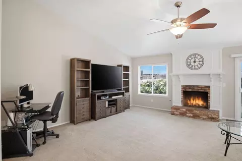 Living - 1905 Ursini Ln, Modesto, CA 95355 photo 3 of 4