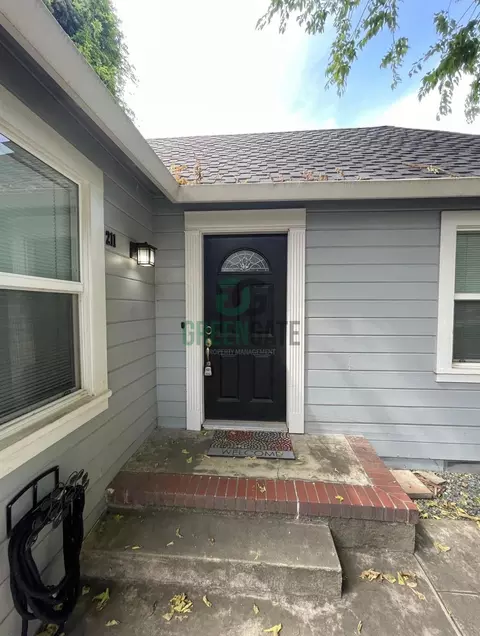 Other - 211 Virginia Ave, Modesto, CA 95354 photo 1 of 12