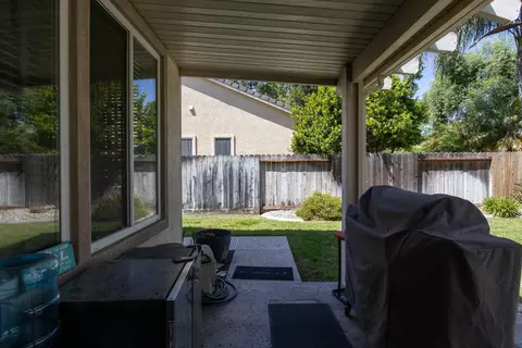 Exterior - 1777 Daniel Dr, Ripon, CA 95366 photo 6 of 7