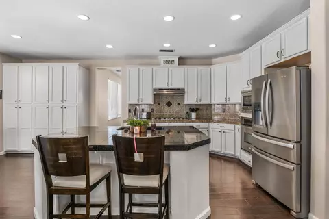 Kitchen - 1777 Daniel Dr, Ripon, CA 95366 photo 2 of 5