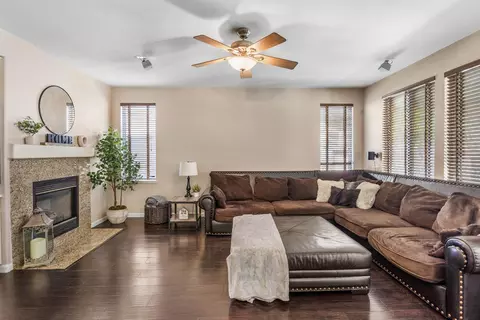 Living - 1777 Daniel Dr, Ripon, CA 95366 photo 1 of 2
