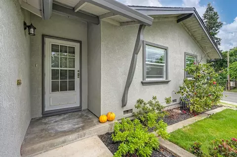 6200 Templeton Dr, Carmichael, CA 95608 photo 6
