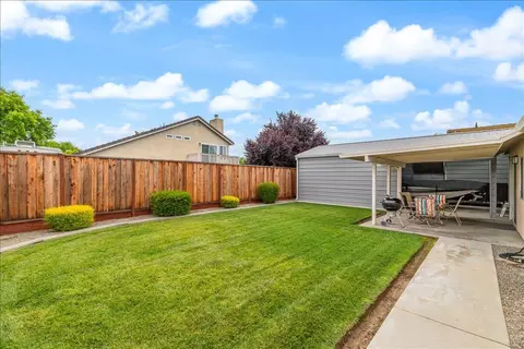 Exterior - 840 N Central, Modesto, CA 95351 photo 9 of 11