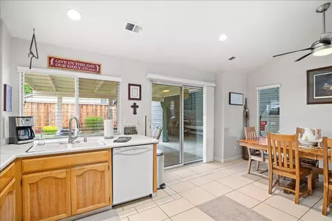 Kitchen - 840 N Central, Modesto, CA 95351 photo 4 of 4