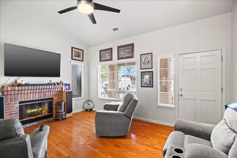 Living - 840 N Central, Modesto, CA 95351 photo 1 of 1