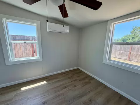 Bedroom - 2135 Pine St, Ceres, CA 95307 photo 1 of 2