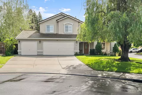 10107 River Park Cir, Stockton, CA 95209