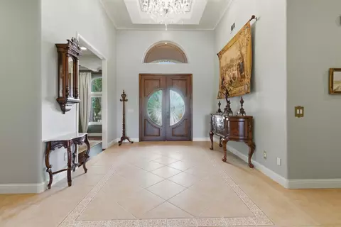 Entry Way - 1418 Riverview Cir #E, Ripon, CA 95366 photo 2 of 11