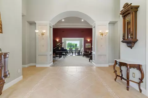 Entry Way - 1418 Riverview Cir #E, Ripon, CA 95366 photo 3 of 11