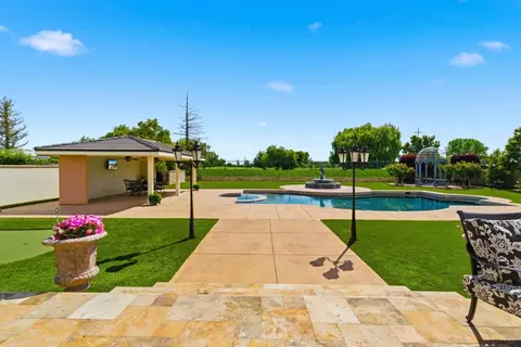 Exterior - 1418 Riverview Cir #E, Ripon, CA 95366 photo 5 of 16