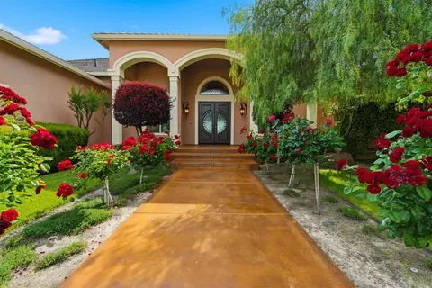 Exterior - 1418 Riverview Cir #E, Ripon, CA 95366 photo 4 of 16