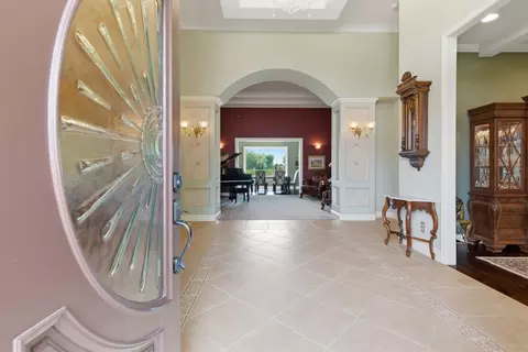Entry Way - 1418 Riverview Cir #E, Ripon, CA 95366 photo 1 of 11