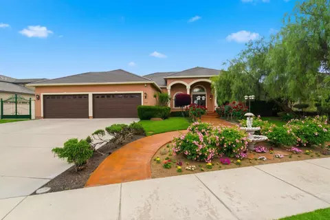 Exterior - 1418 Riverview Cir #E, Ripon, CA 95366 photo 1 of 16