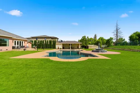 Exterior - 1418 Riverview Cir #E, Ripon, CA 95366 photo 12 of 16