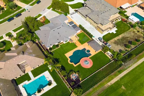 View/Area - 1418 Riverview Cir #E, Ripon, CA 95366 photo 11 of 18